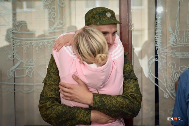 Песков заявил о возможном переносе призыва в армию и голосования за Конституцию