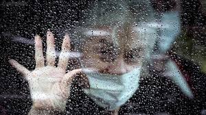 Назван срок, когда заболеваемость коронавирусом в России пойдёт на спад