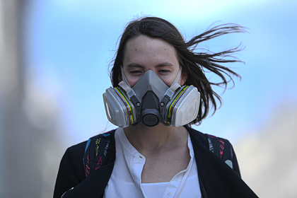 Врач назвал средство для защиты от коронавируса эффективнее масок