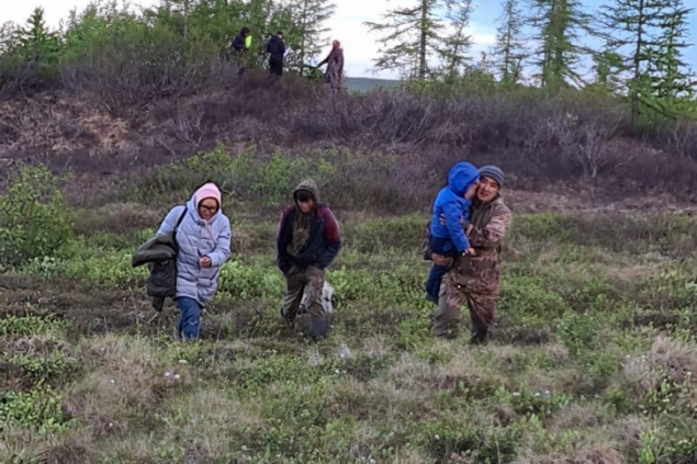 Семья с 4-летним ребёнком больше суток скиталась по тундре, пока их не спасли