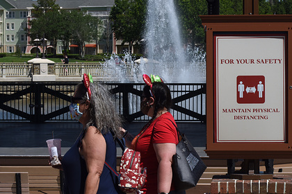 Disney изменит аттракционы в парках из-за обвинений в расизме