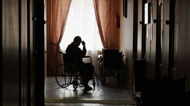 В Ачинск поступили почти 30 больных с COVID из тарутинского пансионата