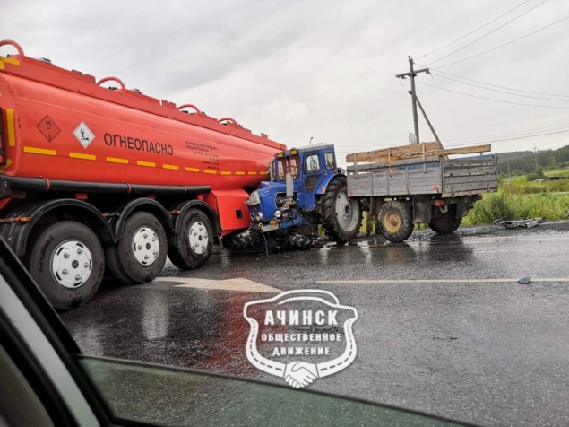 Госавтоинспекторы напоминают автомобилистам о правилах управления транспортными средствами в дождливую погоду