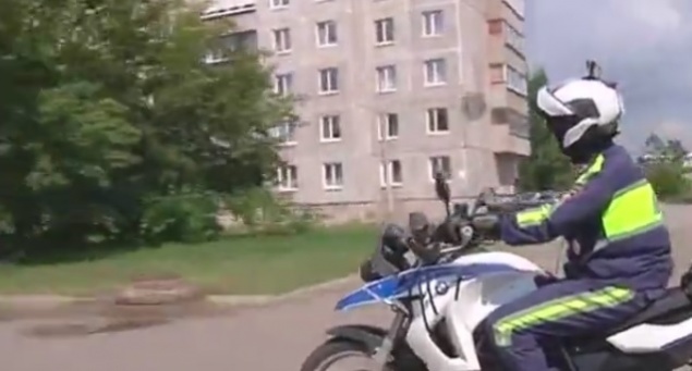 ГИБДД нагрянула на популярные шарыповские озера и проверила отдыхающих водителей