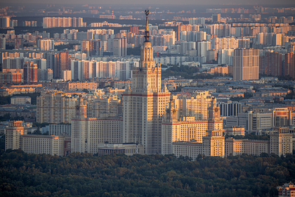 Больше ста родственников чиновников поступили в российские вузы без конкурса