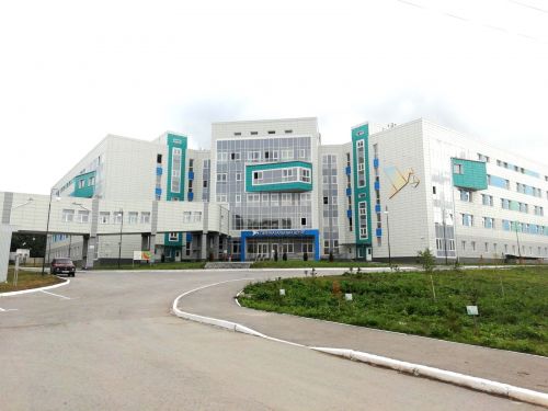 Временно специалисты детской поликлиники № 1 будут принимать маленьких пациентов в других медицинских учреждениях города