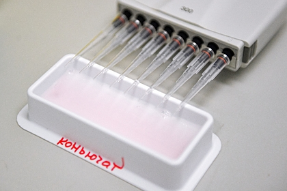 Оценены сроки начала гражданского оборота вакцины от COVID-19