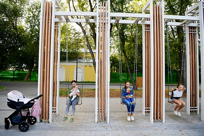 Россиянам раскрыли условие новых выплат на детей до 16 лет в августе