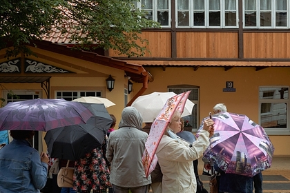 Россиянам дали рекомендации по выбору зонта