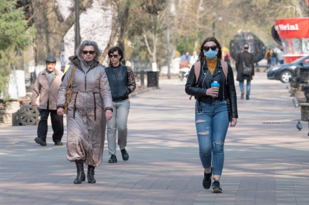 Надоело бояться? А жить не надоело? Почему мы вдруг стали игнорировать коронавирус