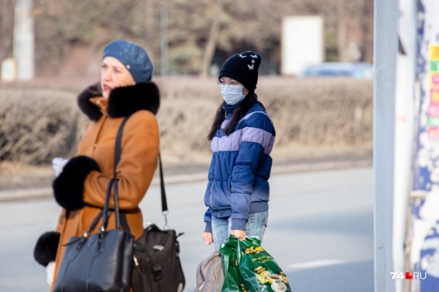 Теперь без маски вообще нельзя? Разбираем новое постановление Роспотребнадзора с юристами