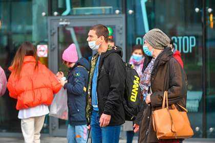 Вирусолог назвал влияющий на повторное заражение коронавирусом фактор