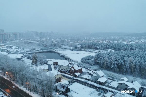 Зима в Красноярске начнется с аномального тепла и снега