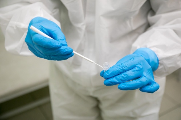 Специалисты Роспотребнадзора рассказали, как подготовиться к анализу на коронавирус и почему это важно