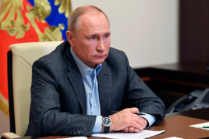 Путин «заморозил» накопительную пенсию до конца 2023 года