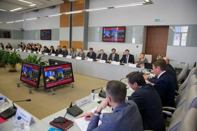 В Законодательном Собрании обсудили краевую инфраструктуру поддержки малого и среднего бизнеса