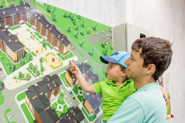 Денег стало больше, но пользоваться ими сложнее: как изменился материнский капитал в 2021 году