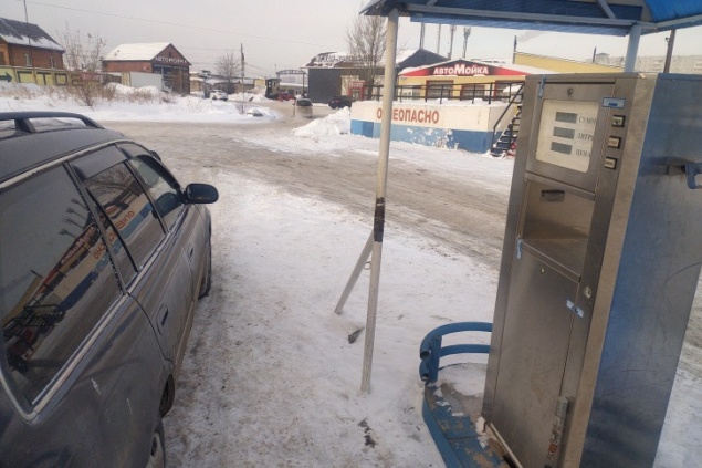 Плюс 2 рубля за февраль: красноярские автолюбители заметили рост цен на газ