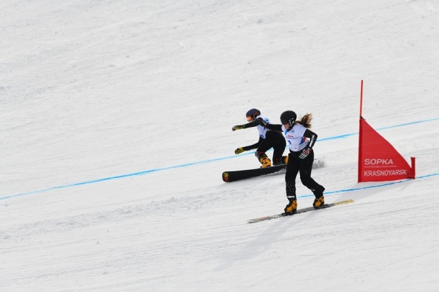 На Первенстве мира по фристайлу и сноуборду в Красноярске россияне взяли сразу два «золота» в гигантском слаломе