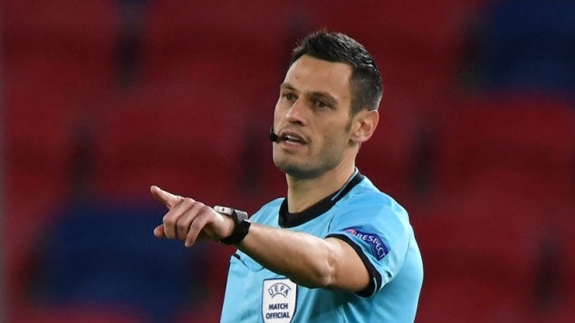 Мариани станет главным арбитром в матче Дания - Россия