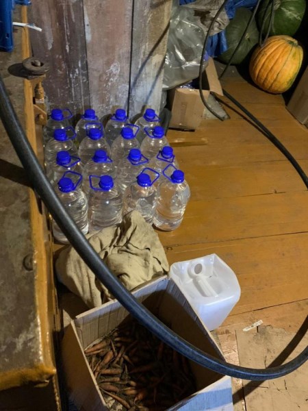 У ачинца изъяли особо крупную партию алкоголя на 1,5 млн рублей