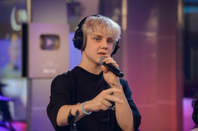 16-летний певец из Красноярска признан музыкантом года по версии российского МТV