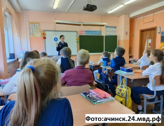 В образовательных учреждениях Ачинска проходят «Минутки безопасности»