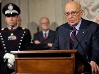 Президент Италии распустил парламент