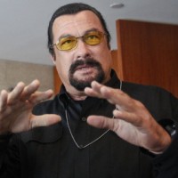 Стивен Сигал рассказал о намерении баллотироваться в губернаторы