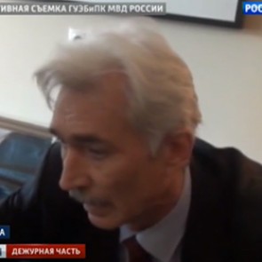 Бывший директор группы «Земляне» объявил голодовку в СИЗО