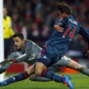 «Бавария» на выезде обыграла «Арсенал» в матче Лиги чемпионов