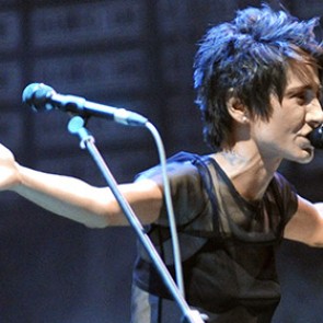 Земфира вывесила на сайте песню «Океана Ельзи»