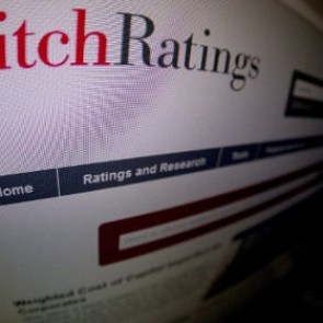 Агентство Fitch понизило прогнозы по рейтингам российских компаний и банков