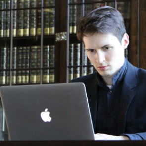 Дуров раскрыл причину продажи своей доли «ВКонтакте»