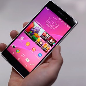 Цена на флагманский смартфон Sony в России составит 30 тысяч рублей