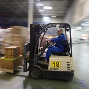 Три четверти россиян использовали интернет для покупки электроники