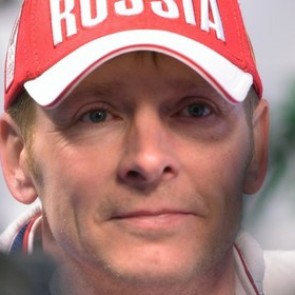 Олимпийский чемпион Александр Зубков пострадал в драке с хулиганами