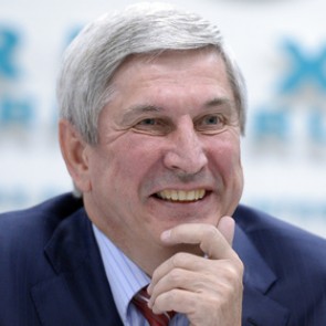 Запрет рекламы на платных каналах примут в экстренном режиме