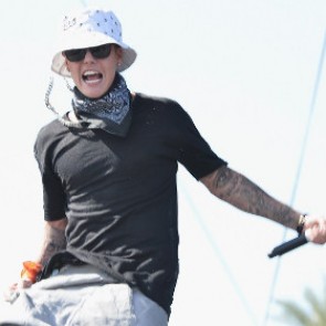 Джастина Бибера осудили на два года условно за вандализм