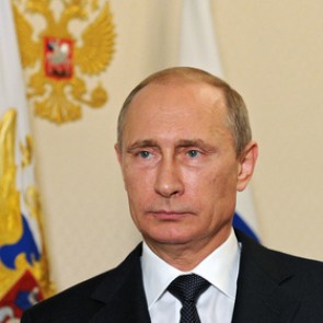 Путин пообещал сделать все возможное для мирных переговоров на Украине