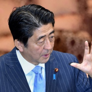 Японский премьер выразил намерение помириться с Россией