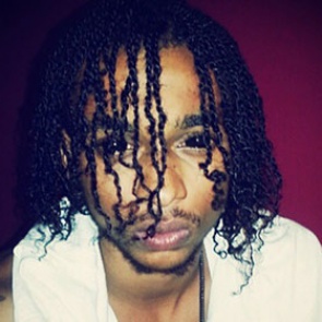 Американский рэпер попал в больницу из-за татуажа глазных яблок