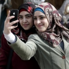 Мусульманский клирик назвал селфи грехом