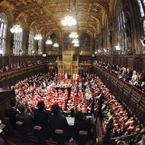 В британском парламенте осудили вмешательство ЕС в ситуацию на Украине