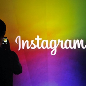 Instagram запустил приложение для создания креативных коллажей