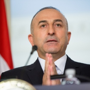 Турция назвала неправомерными действия России в отношении Украины и Грузии