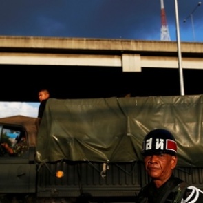 В результате взрыва двух бомб в Таиланде пострадали 11 человек