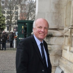 Англия призвала пересмотреть проведение ЧМ в России и Катаре