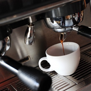 Ежедневное употребление кофе назвали защитой от болезней сердца