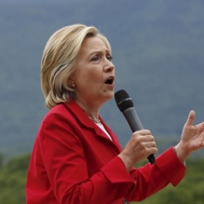 Хиллари Клинтон призвала США вести себя умнее в отношениях с Путиным